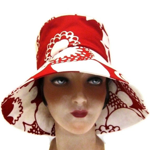 Women's Retro Sun Hat - Red and White Heavy Cotton - Made to Order in Your Size