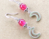 Silver Crescent Moon Earrings With Pink Crackle Beads
