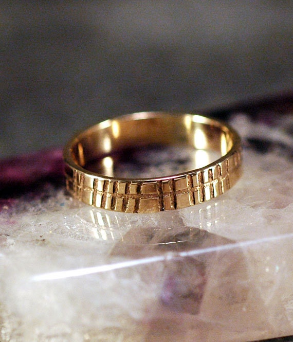 Eternal Love / Síorghrá Gaelic Ogham Ring - 10k yellow gold - Size 7