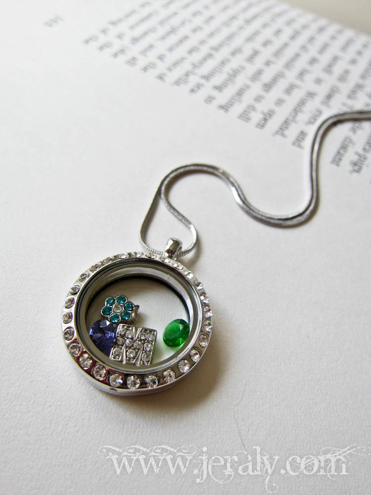 Crystal Detail Floating Charm Locket With Four Initials, Birthstones - Gift for Mom, Mommy, Grandma - Personalized Customized Necklace