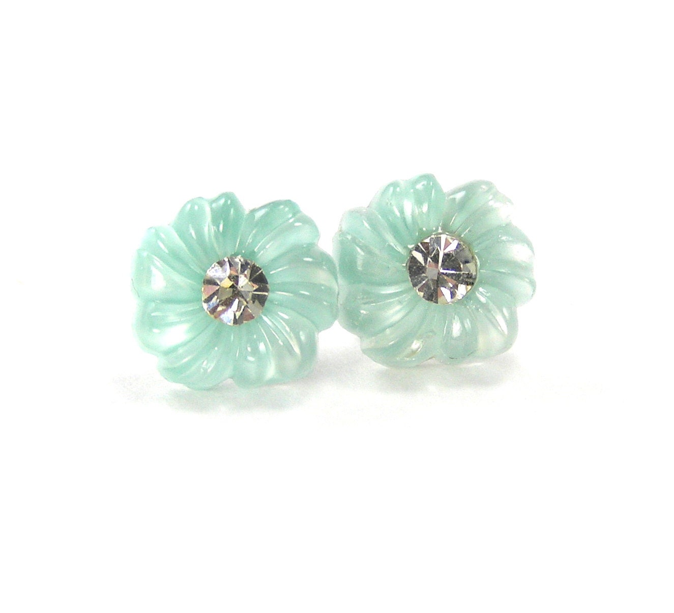 Mint Flower Earrings, Stud Earrings, Bridesmaids Jewelry, Spring Jewelry, Pastel Earrings, Post Earrings, Vintage Wedding, Mint Green