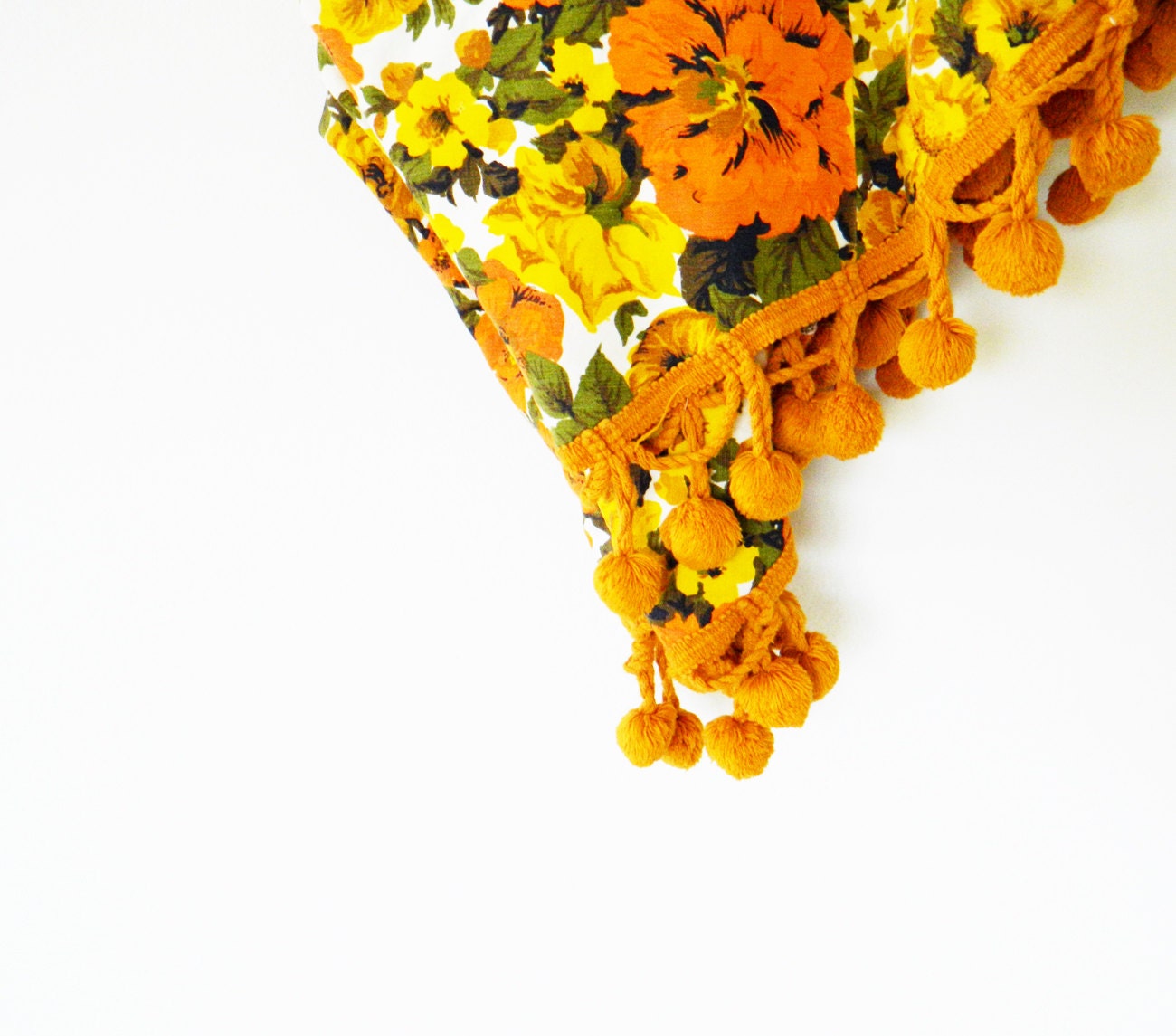 Vintage Floral Tablecloth with Pom Detail/Citrus Floral Fabric/Vintage Picnic Blanket