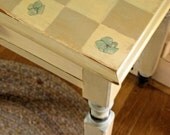 Painted Furniture Cottage Farmhouse Vintage End Table