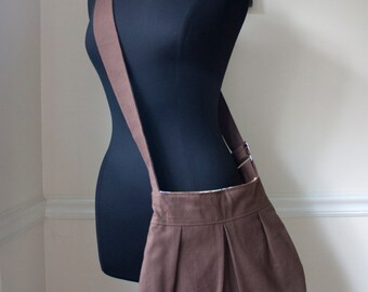 canvas shoulder bag // pleated purse // ipad bag // READY TO SHIP // brown with floral lining // the charlie bag
