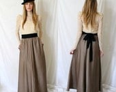 Taupe Brown Maxi Long Skirt - Urban Elegant - A Line - Saks Fifth ve 1970s - Women - Small