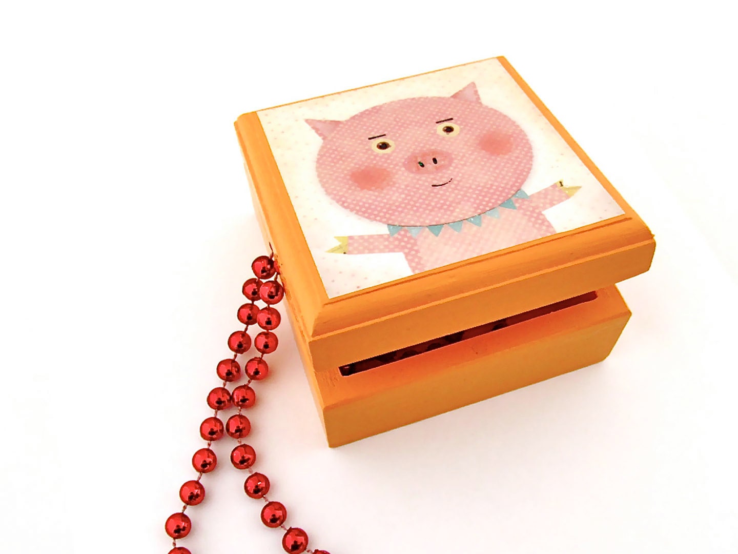 Pig Keepsake Box - Iridescent detailed baby Pig Illustration Lidded Wooden Box - New Baby Curl, First Tooth