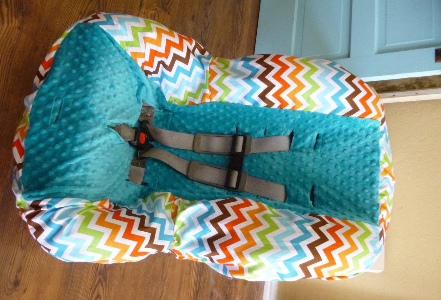 Chunky Bermuda Chevron Toddler Carseat Cover