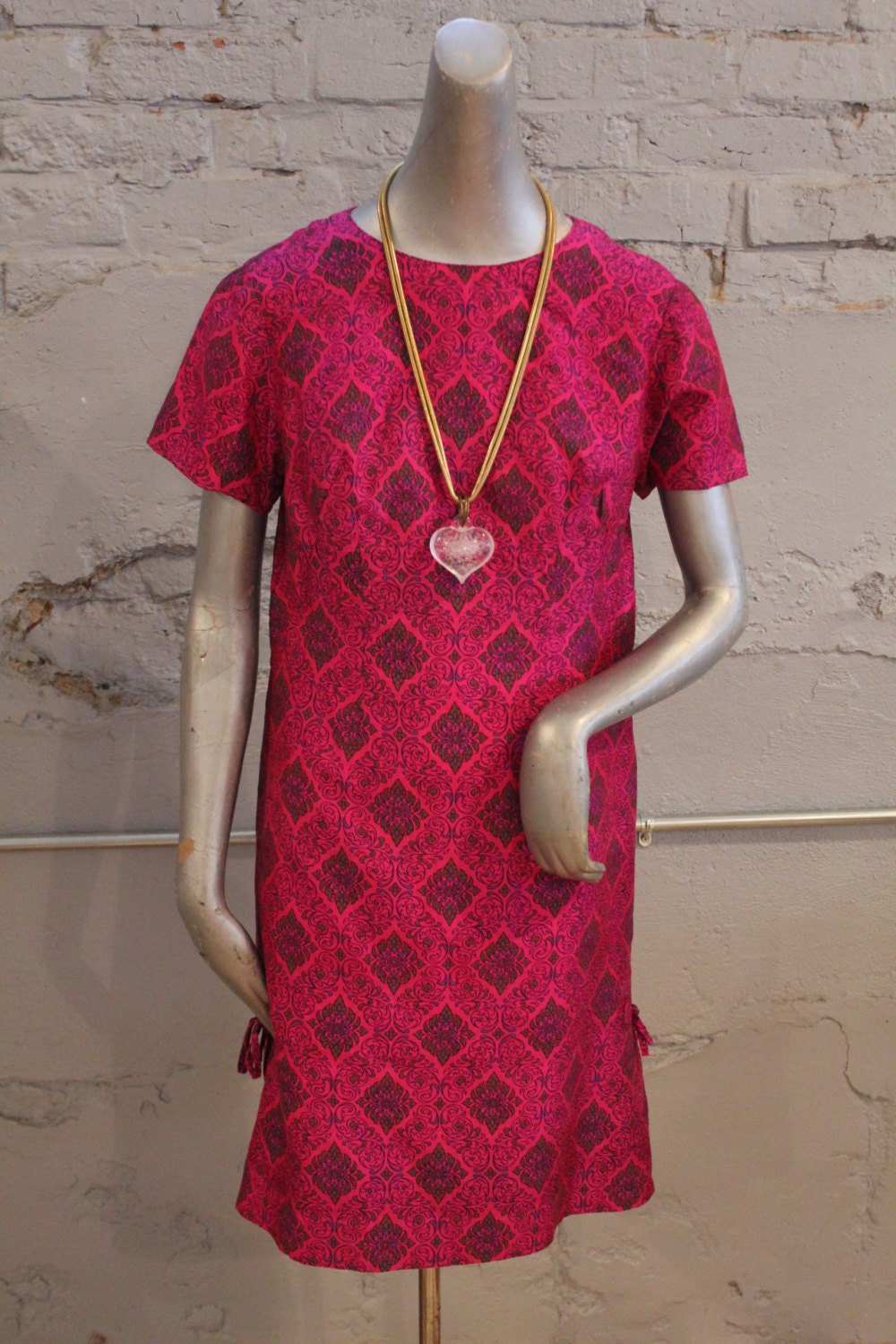60s vtg fuschia dress sz. s-m