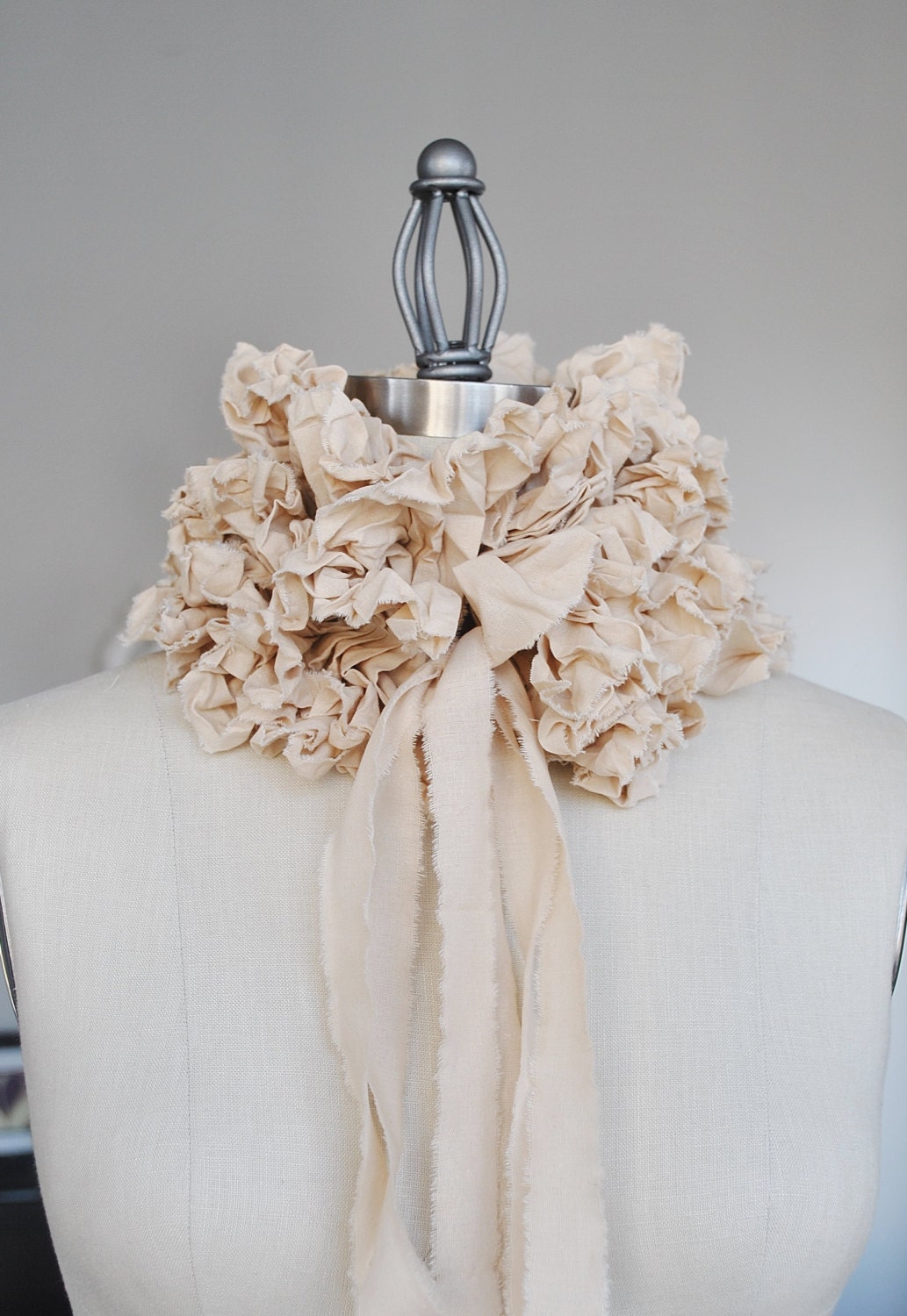 Beige Ruffled collar/ Ruffle scarf/ Beige wedding/ Detachable ruffle collar/ Edgy/ rusteam tt team ccteam  Ruffle fashion