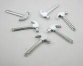 5 pcs.Zinc Silver Tone Hammer Tools Charms Pendants Decorations Findings. SPT