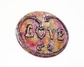 Hippie Love Art oval plaque with the word Love, hearts love sign grunge metal art rocker 3d art neon orange and red