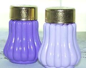 Glass Shakers in lilac