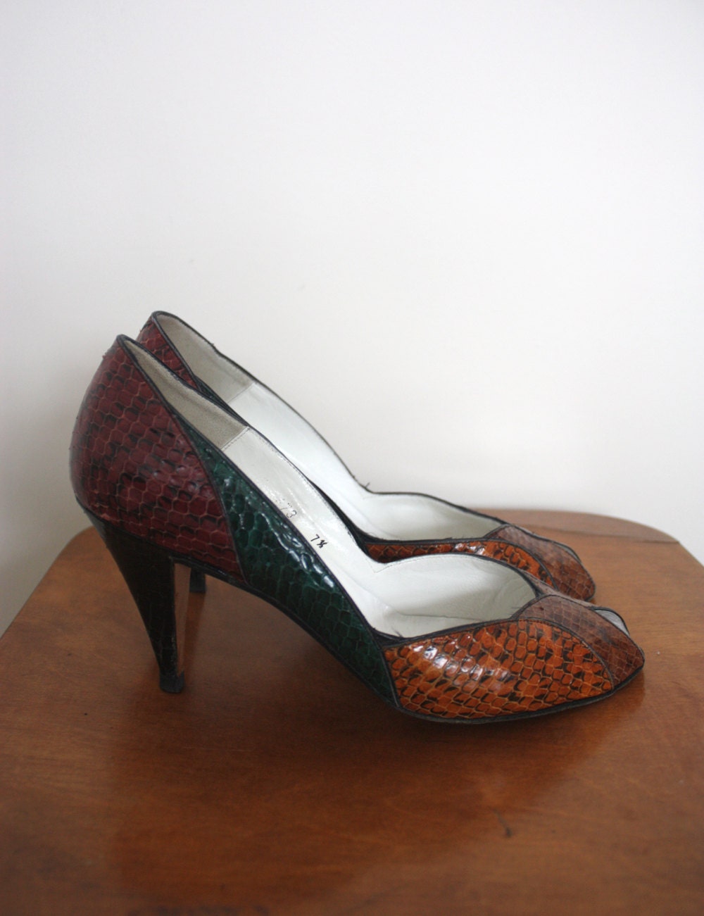 Vintage 1980s Womens Designer  Snakeskin Peep Toe Shoes Size US 7 1/2