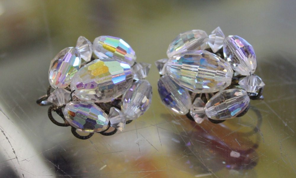 Beautiful Vintage Clip Earrings - Iridescent Beads