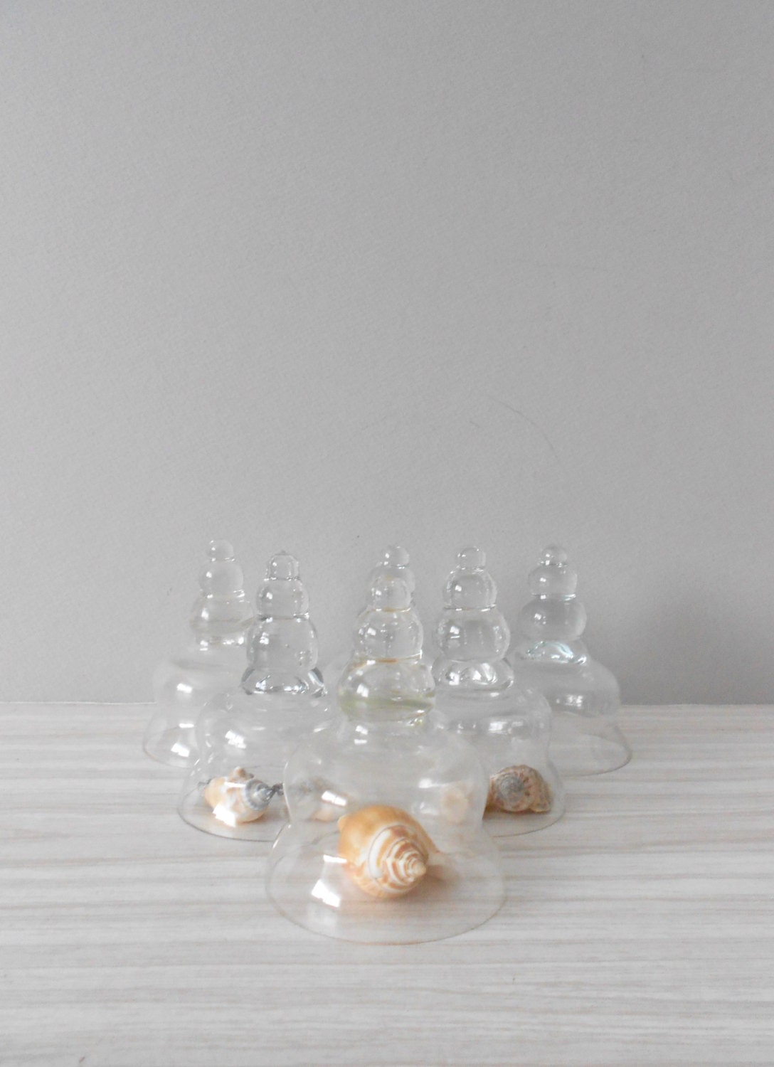 20% sale // itty bitty vintage seashell glass dome cloche // small storage space