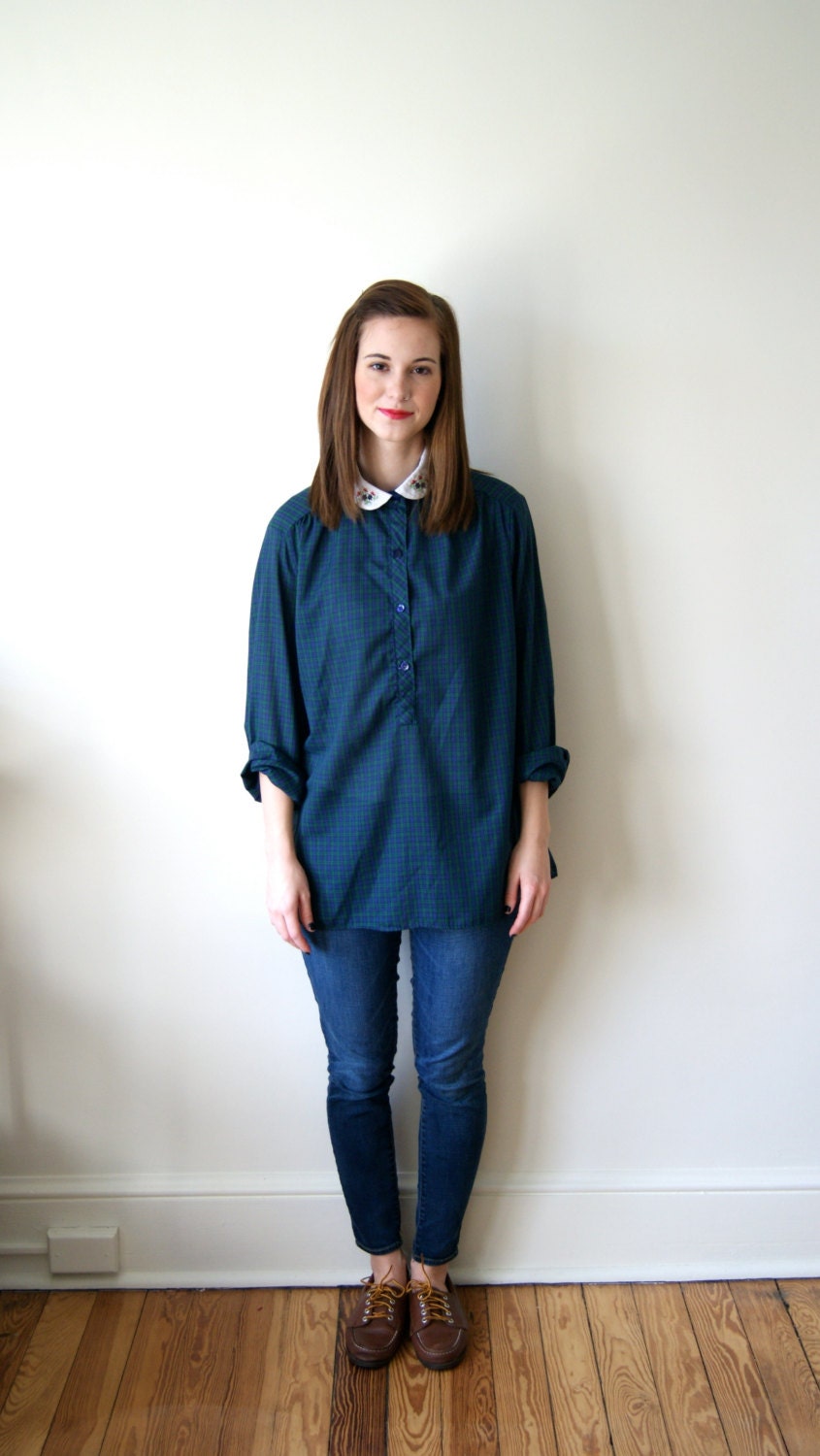 Vintage Peter Pan Collar Blouse. 60s / 70s Women's Preppy Shirt. Plaid / Tartan Top. Green and Blue Preppy Blouse. Medium.