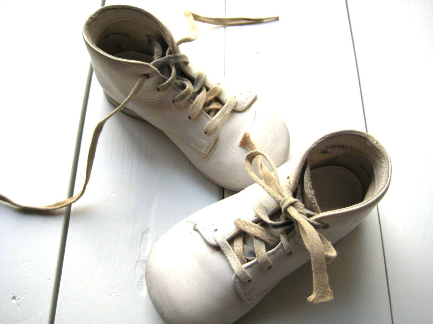 Vintage 1950's Infant Shoes - High Top Walking Shoes by Edwards - TooTooKute