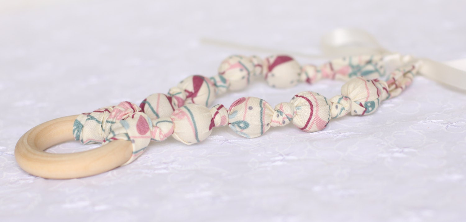 Berry Stems Teething Ring Necklace for Breastfeeding/Nursing Necklace, Teething Necklace, Babywearing,