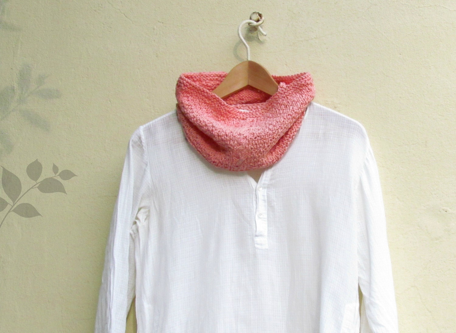 Pink peach  infinity scarf - Knitted vegan cowl - Organic Cotton romantic accent femenine