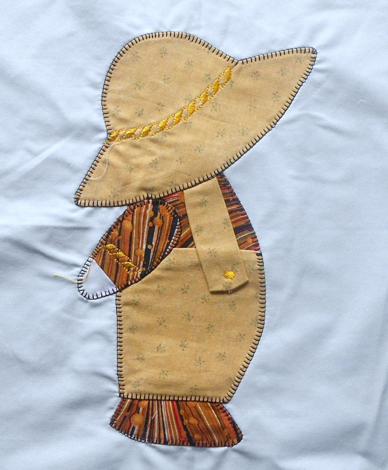 Beautiful Applique & Embroidered SUSPENDER OVERALLS SAM Sunbonnet Sue 12" Quilt Block Square No. 2