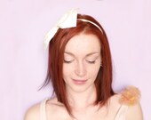 Off white bow headband silk & French lace Bridal hair accessories OOAK by Jye, Hand-made in France