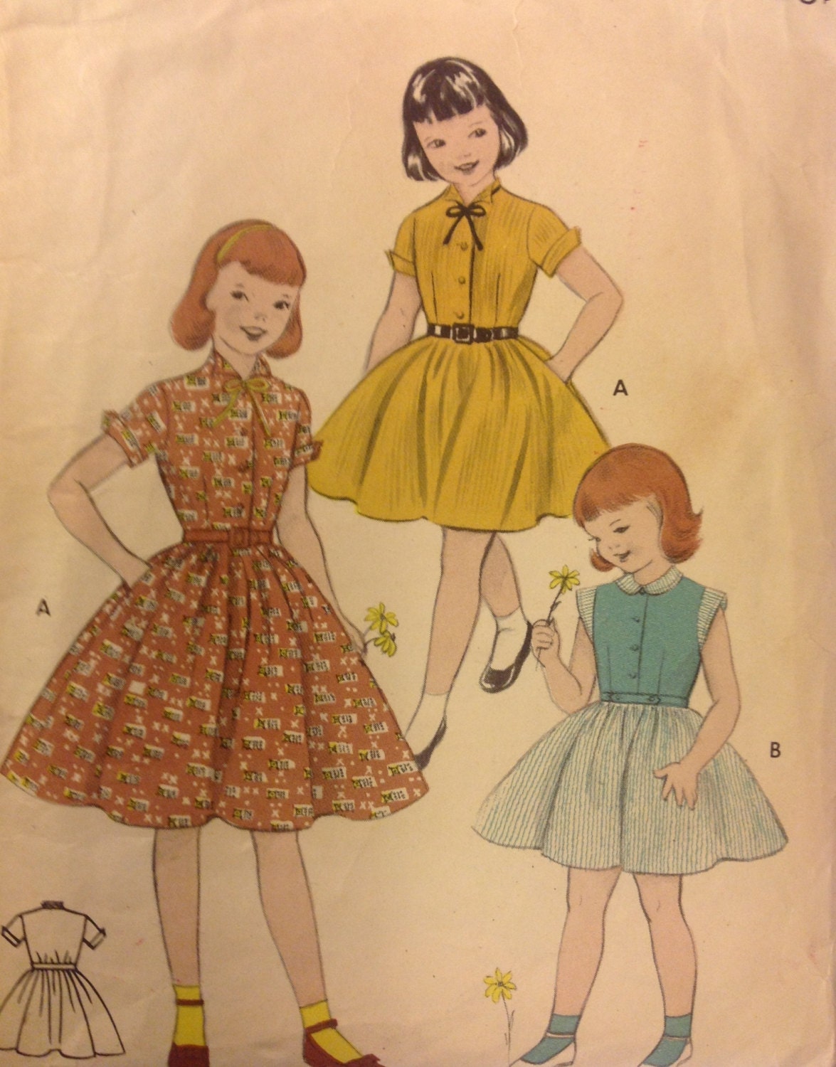 Butterick 7000 sewing pattern Vintage girls RARE dress pattern 1940s Size 12 chest 30 inches full skirt 40s dress pattern