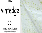 vintage // 60s 70s spring floral blue daisies cotton full / double size flat bed sheet
