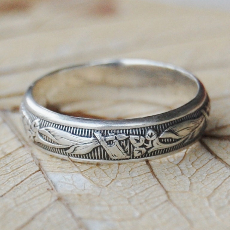 Gorgeous Art Deco Sterling Silver Wedding Band - Floral - 4 mm Wide - Your Size