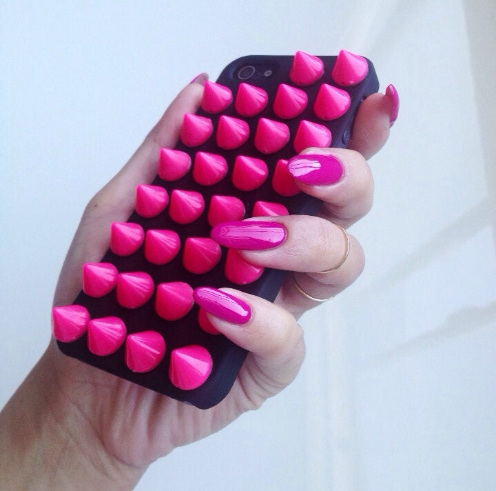 FREE Shipping US - Neon Pink Spike Studded Black iPhone 4 4S 5 Phone Case AT&T Verizon Sprint