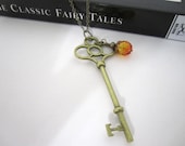 Skeleton Key - Antique Brass - Necklace - Pendant
