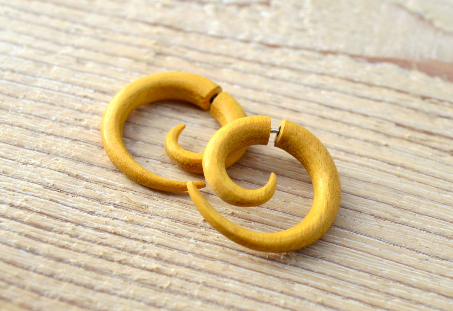 Earrings Fake Gauge Yellow Wood Earrings Spiral Tribal Earrings - Gauges Plugs Bone Horn - FG009 Y