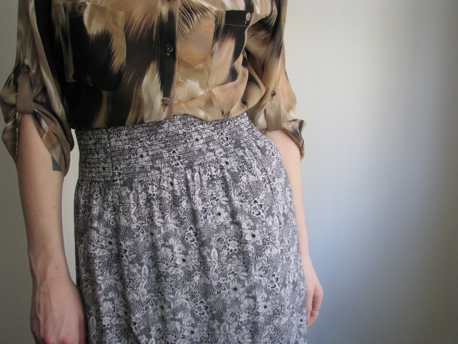 70s floral smocked high waist skirt xs/s