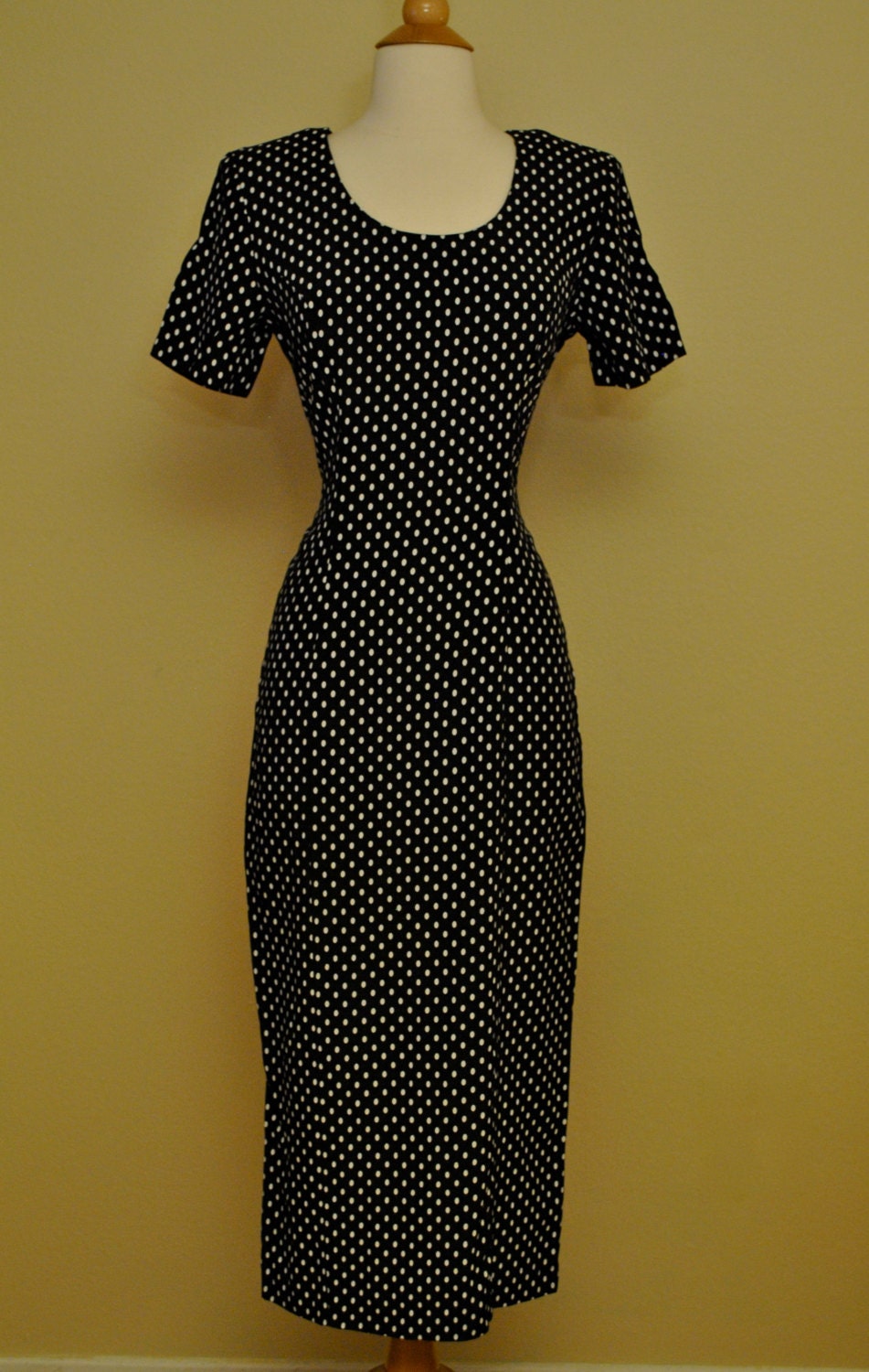 Perfect Polka Dot Dress for Rockabilly Pinups in Black and White - Below the Knee - Swing Dress
