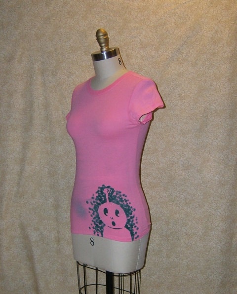 Surprised Alien T shirt PInk womens medium all cotton printed front and back hand cut stencil