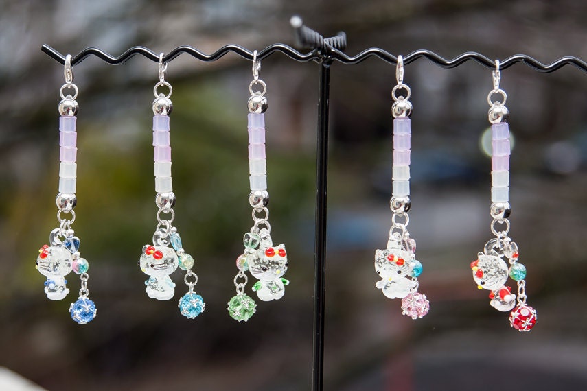 Glow-In-Dark Hello Kitty Zipper Pulls