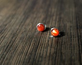 Tiny Sunstone Studs in Silver