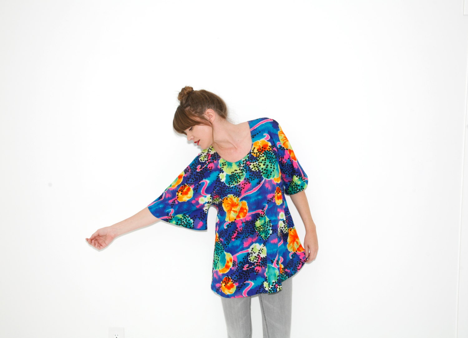 Vtg 70s Neon Day Glo Psychedelic Bell Sleeve Top Plus Size Festival Top