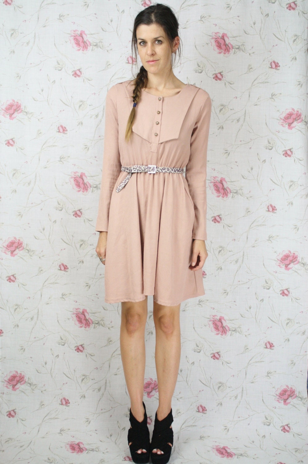 Vintage sailor collar dress - long sleeve epulate beige nude preppy military 70s 80s XS-S