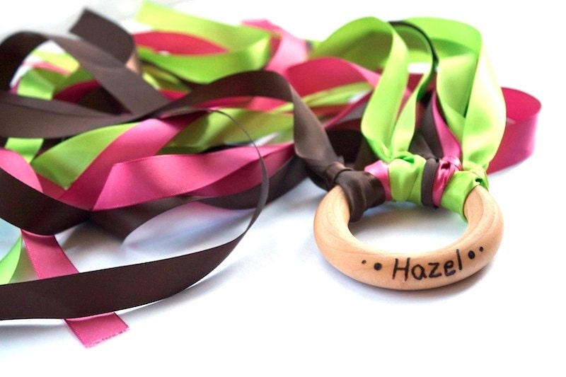 Personalized Wind Wand - Montessori Toy Kite - Waldorf Pretend Play - Dress Up - Summer Outdoor Toys - Lime Green, Chocolate Brown, Pink