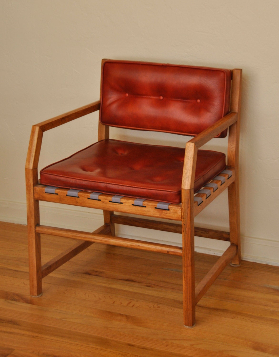 Vintage Mid Century Lounge Chair