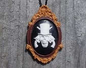 Smithfits Skull & Guns Cameo in Gilded Picture Frame Cameo Necklace, Classic Cameo in Brown and Gold Frame