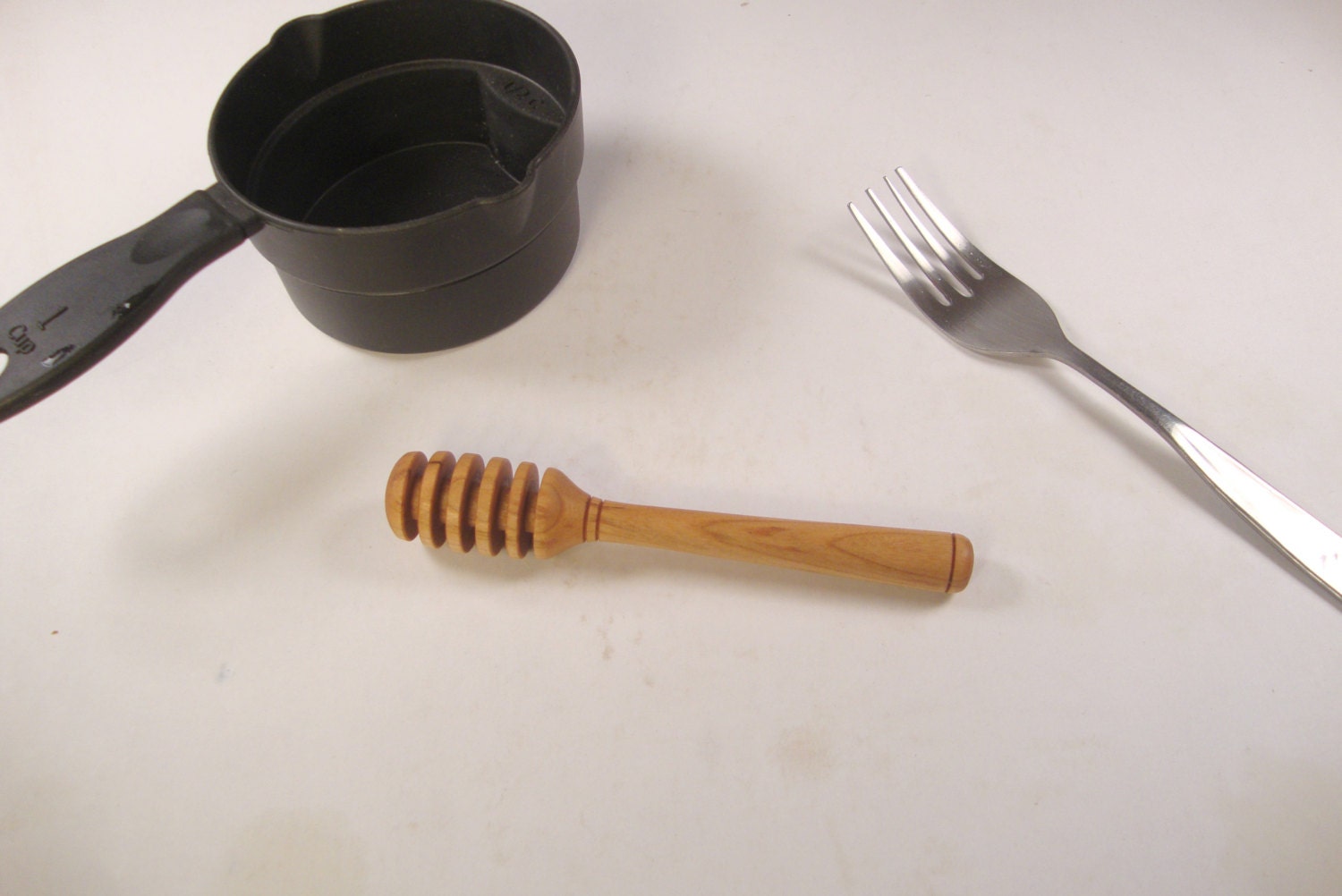 Miniature wood honey dipper, 5 inches long, cherry
