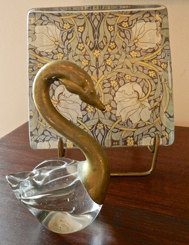 Vintage Glass Animal  Figurine.Home Decor. Gold Swan.Cottage Decor