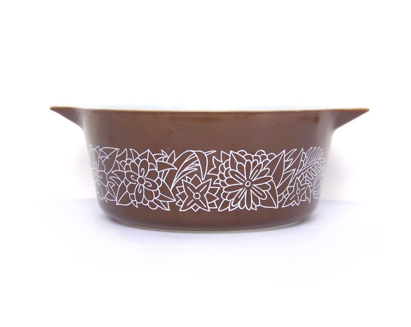 Vintage Pyrex Dish Brown White Floral Woodland Large Handled Mixing Casserole Serving Bowl Mid Century Entertaining Serving Cookware