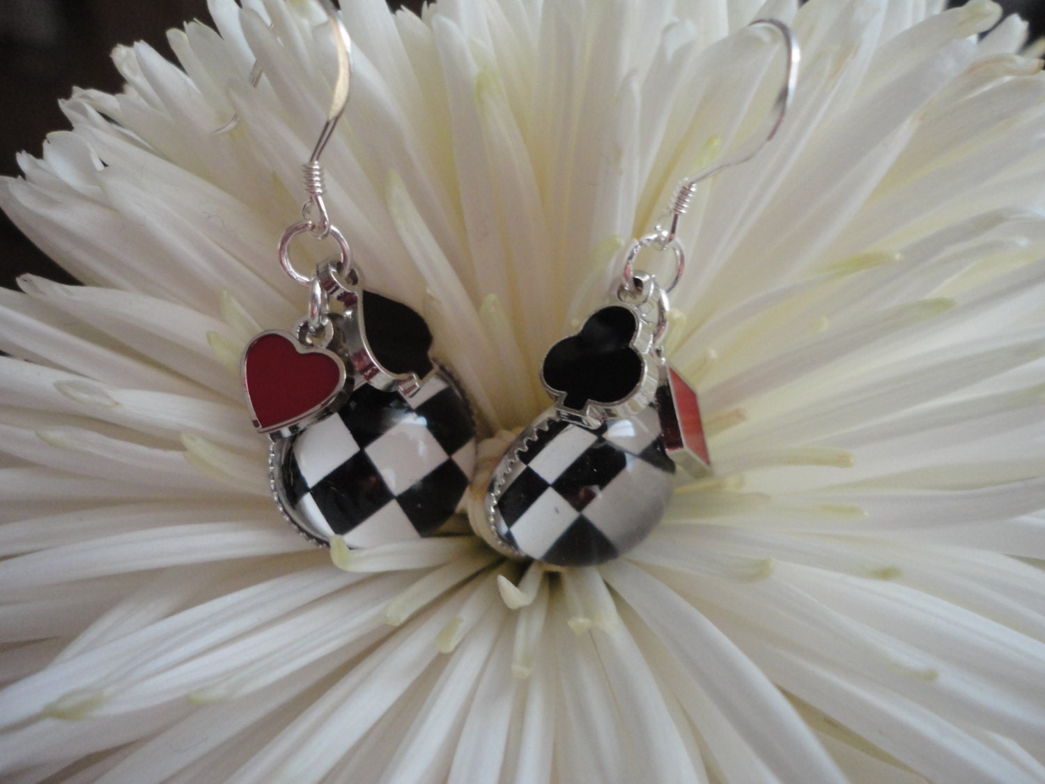 The Red Queen Alice in Wonderland Inspired earrings