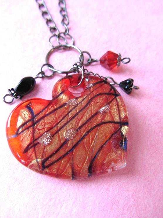 On sale - Red Glass beads pendant - Red pendant necklace with heart glass bead - Bib - Murano style