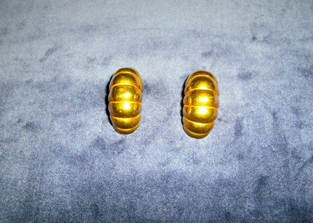 Vintage Kenneth Jay Lane Shell Earrings - 1960s Original KJL Signature