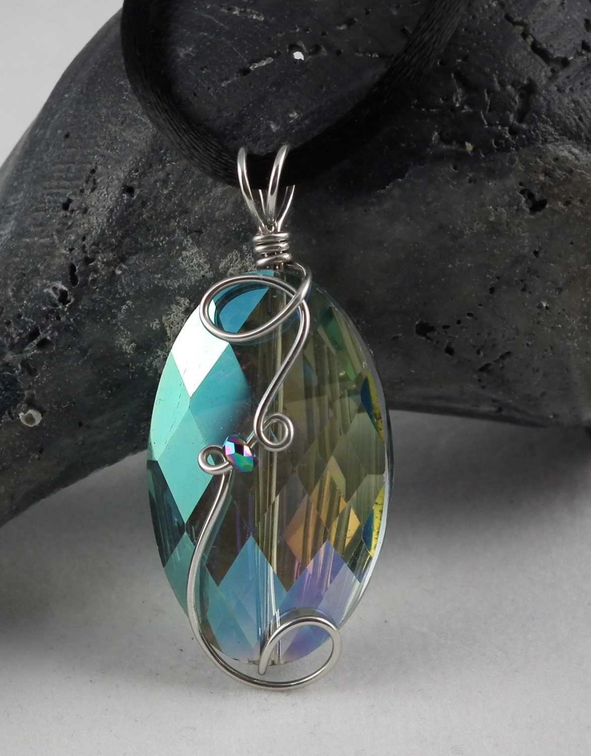Wire-wrapped Faceted Aurora Borealis Glass Pendant