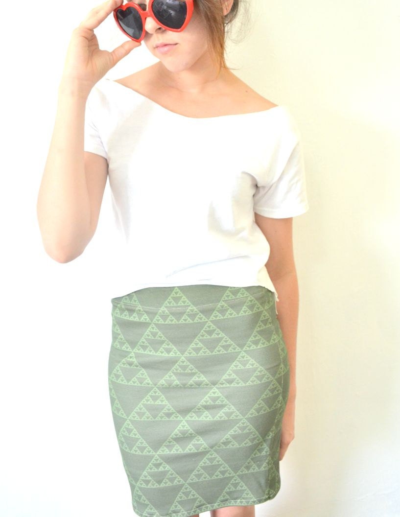 Triforce Triangles Inspired by Nintendo Zelda Pencils Skirt Organic Cotton Knit Stretch Geek Style