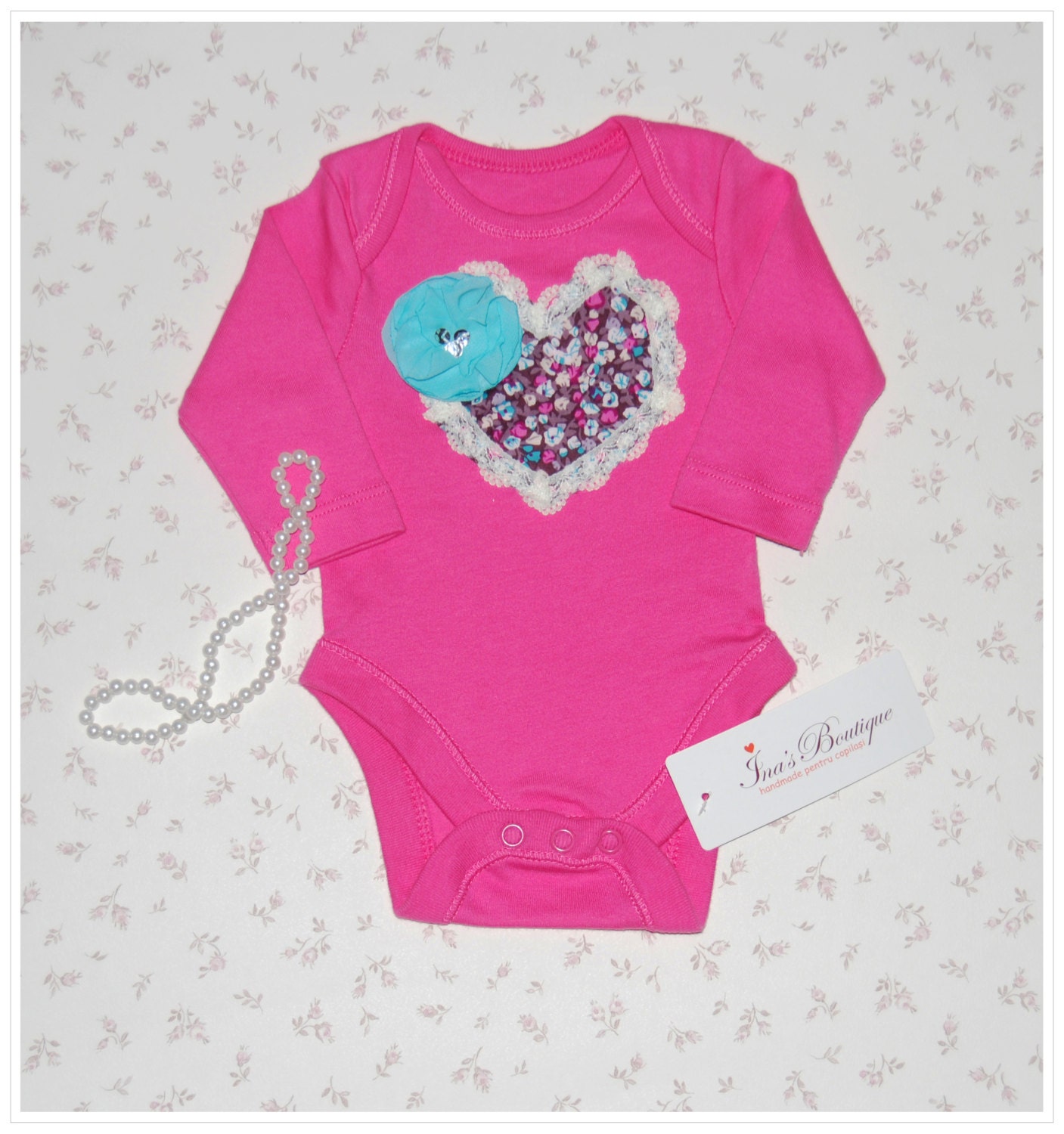Babygirl Bodysuit, Girl clothing, Newborn Bodysuit, Girl Bodysuit, Top, T shirt, Pink, Heart, Embellishment, Photo Prop, READY TO SHIP
